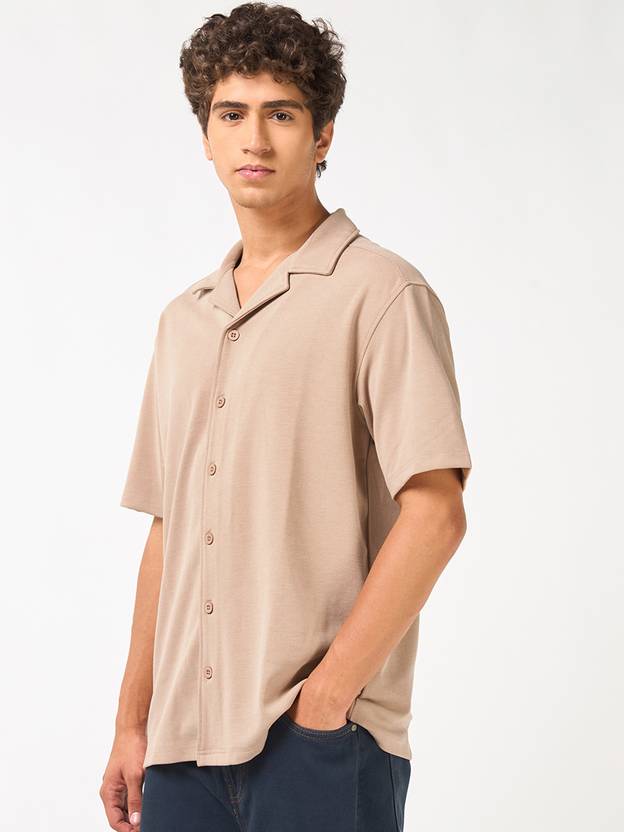Men Oversized Fit Solid Spread Collar Casual Shirt - Image 4